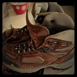 Vasque Gore-Tex Hiking Boots